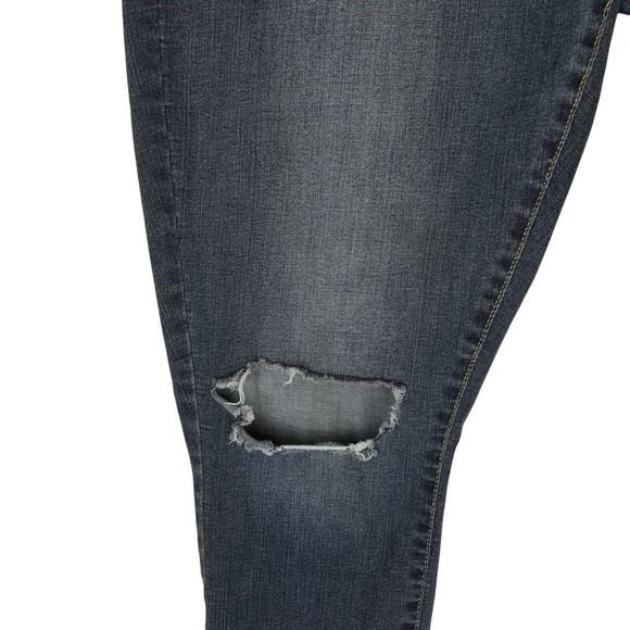 Signature by Levi Strauss Gold Womens Dark Distressed Skinny Jeans Size 20L - Picture 7 of 12